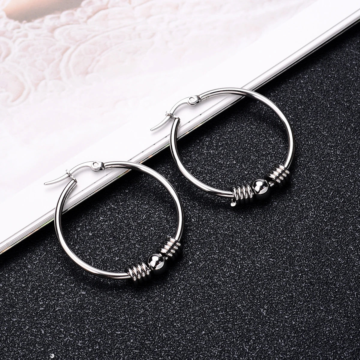 2Pc Stainless Steel Exaggerated Round Bead Hoop Earring Women Men Smooth Design Vintage Double Rings Earring Personality Jewelry