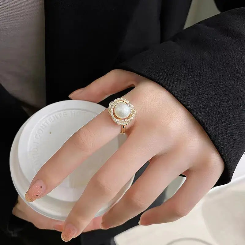 Simple Inlaid Zircon Golden Rose Pearl Ring for Women Personalized Fashionable Daily Accessories Party Jewelry Birthday Gifts