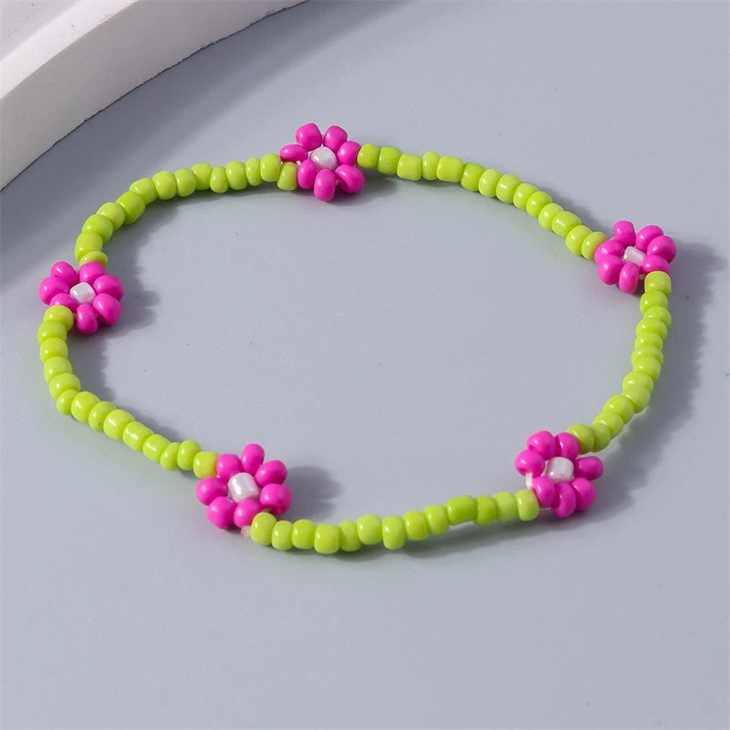 Bohemia Handmade Beaded Bracelets for Women Cute Flower Charms Beads Bracelets Girls Party Holiday Jewelry Decoration