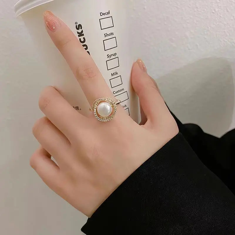 Simple Inlaid Zircon Golden Rose Pearl Ring for Women Personalized Fashionable Daily Accessories Party Jewelry Birthday Gifts