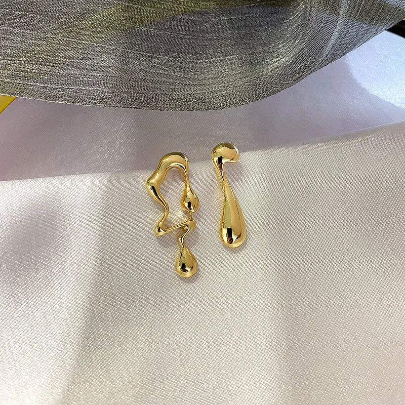 Creative Geometric Paper Clip U Shape Ear Buckle Hoops with Thread Geometric Hollow Drop Statement Earrings for Women