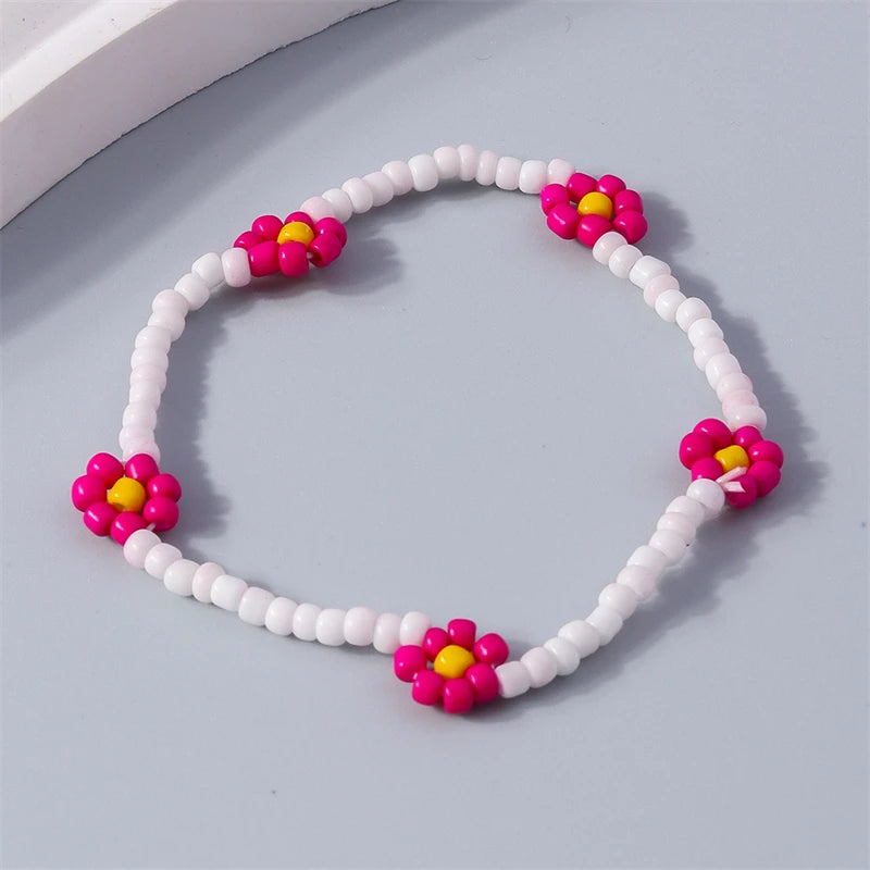 Bohemia Handmade Beaded Bracelets for Women Cute Flower Charms Beads Bracelets Girls Party Holiday Jewelry Decoration